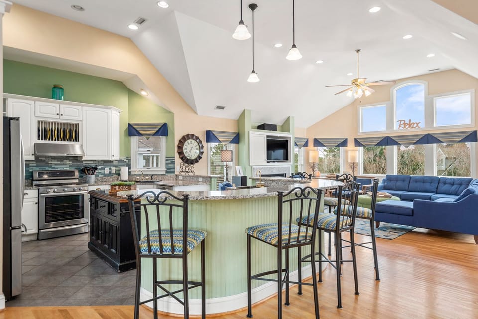 CC070: 7th Heaven | Top Level Kitchen