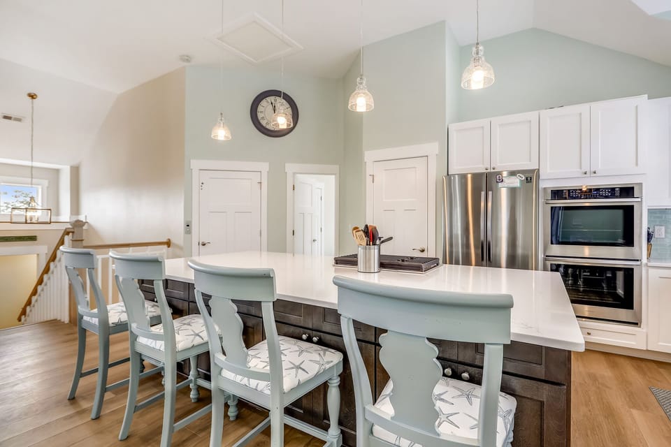 CC273: Blue Skies | Top Level Kitchen