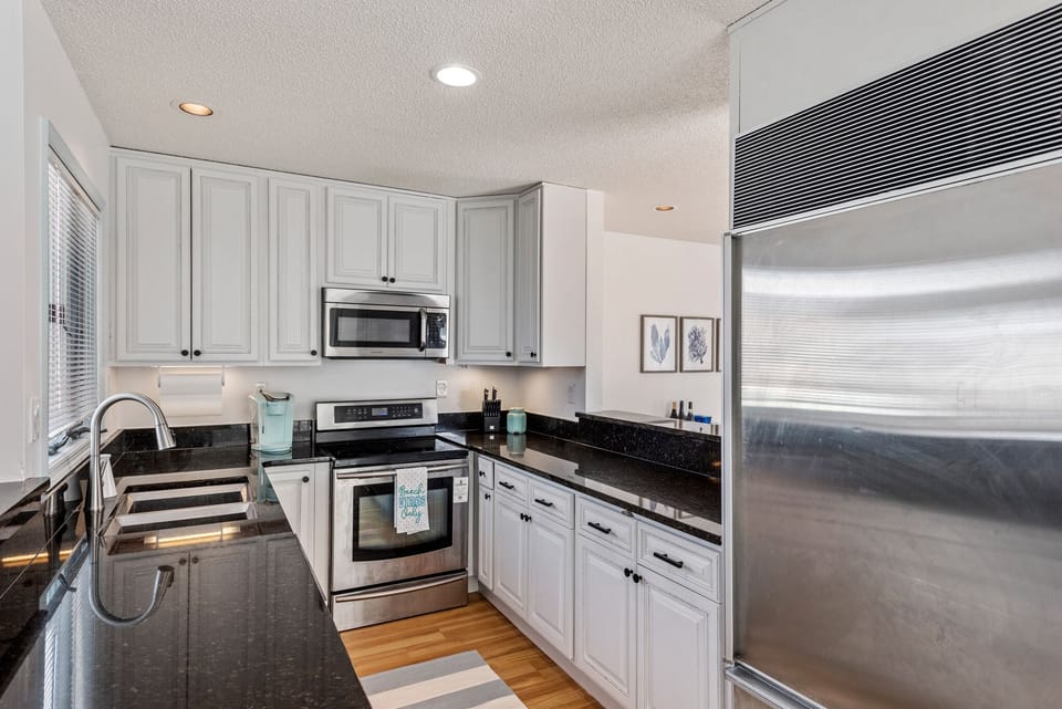 CL622: Carr'd Aweigh | Top Level Kitchen