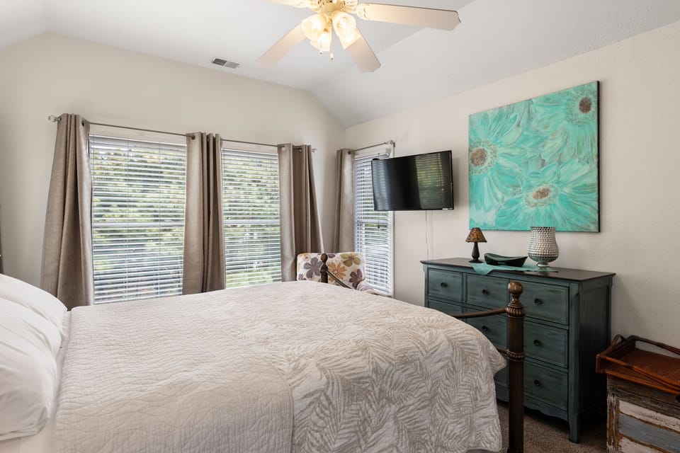 JR5209: Take It E-Sea l Top Level Bedroom 5
