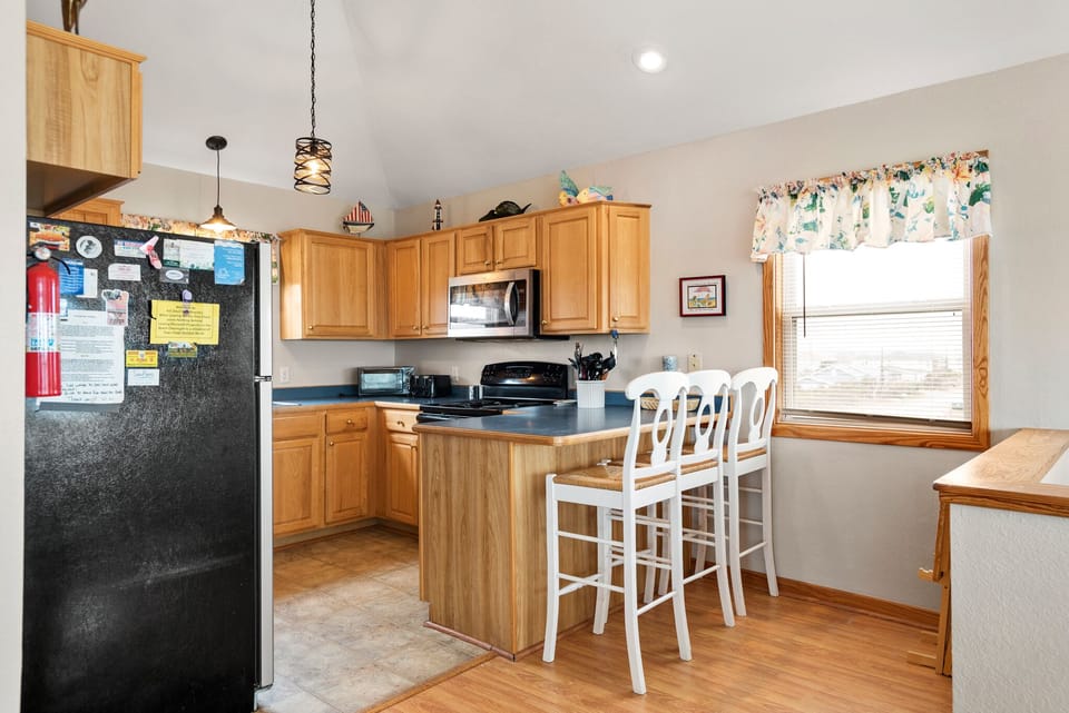 KDN4819: Freebird l Top Level Kitchen Area