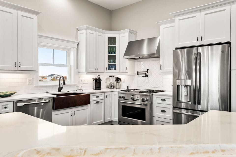 NHCA92: Sound Living | Top Level Kitchen