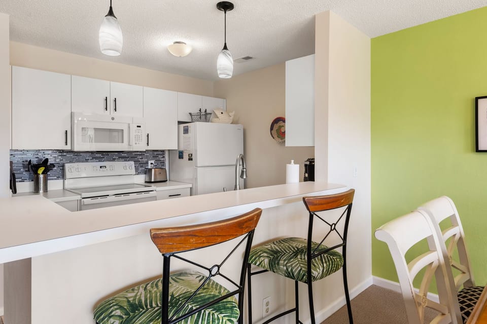 PC815: Pearl Of The Sound l Kitchen