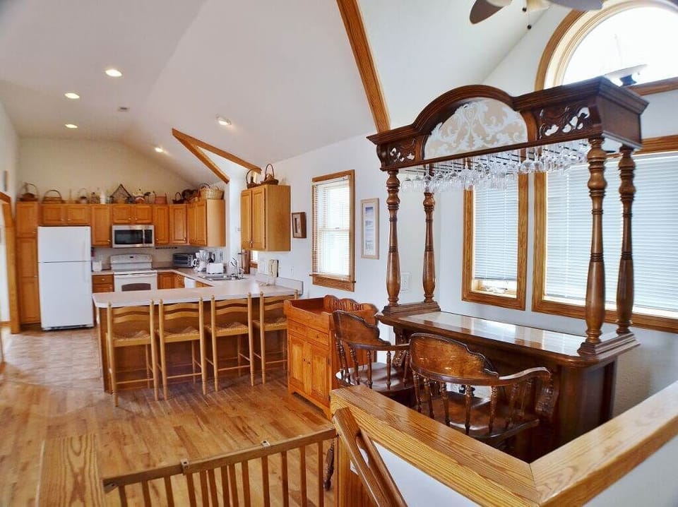 Bar and Kitchen