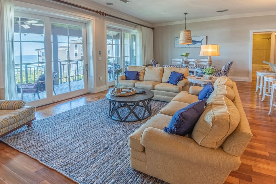 Spacious Living Room Area
