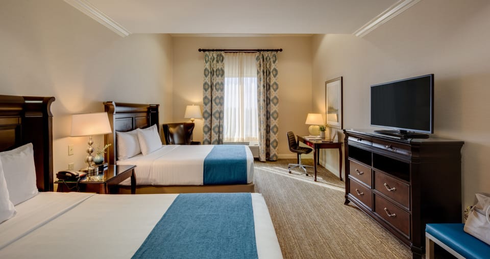 Studio Suite, 2 Queen Beds | Hypo-allergenic bedding, down comforters, pillowtop beds, in-room safe