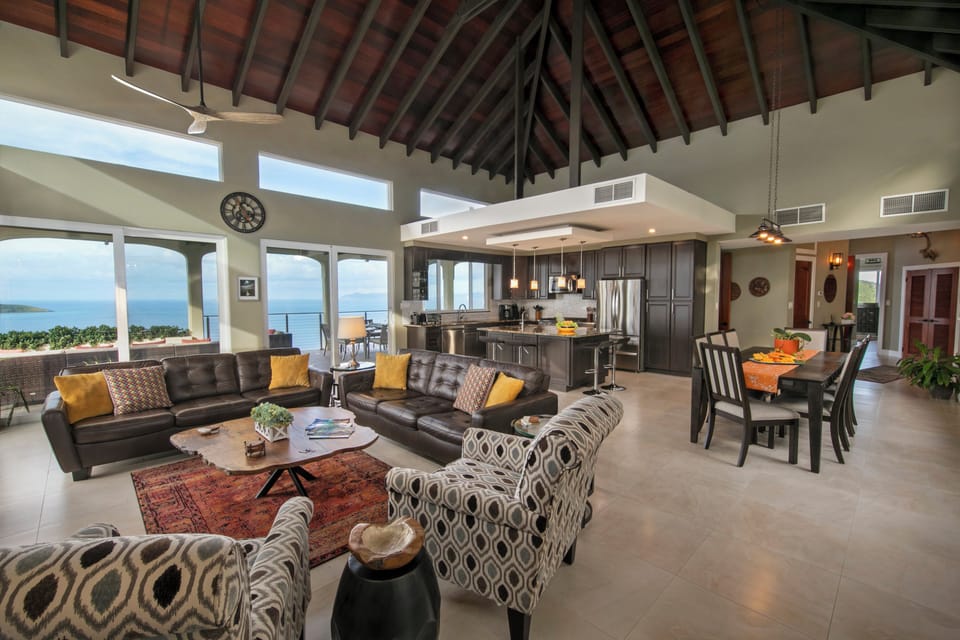 HUGE LIVING , DINING , KITCHEN