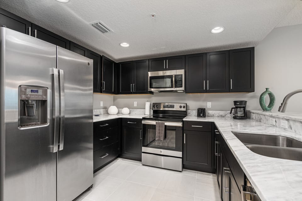 Fully stocked kitchen