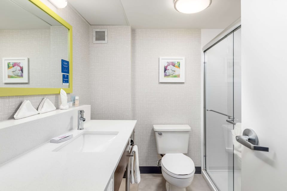 Bathroom shower