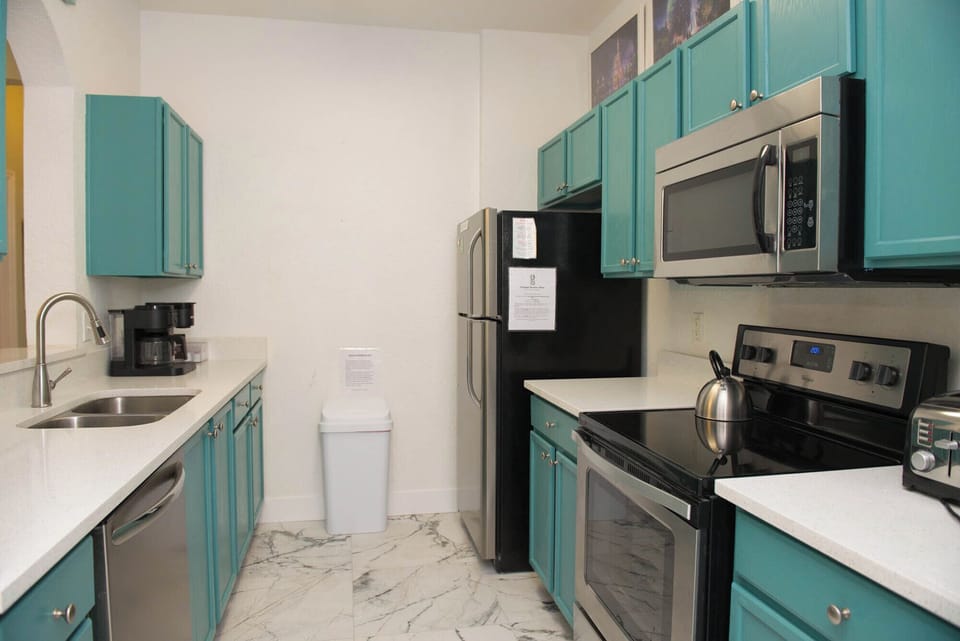 Fully stocked kitchen