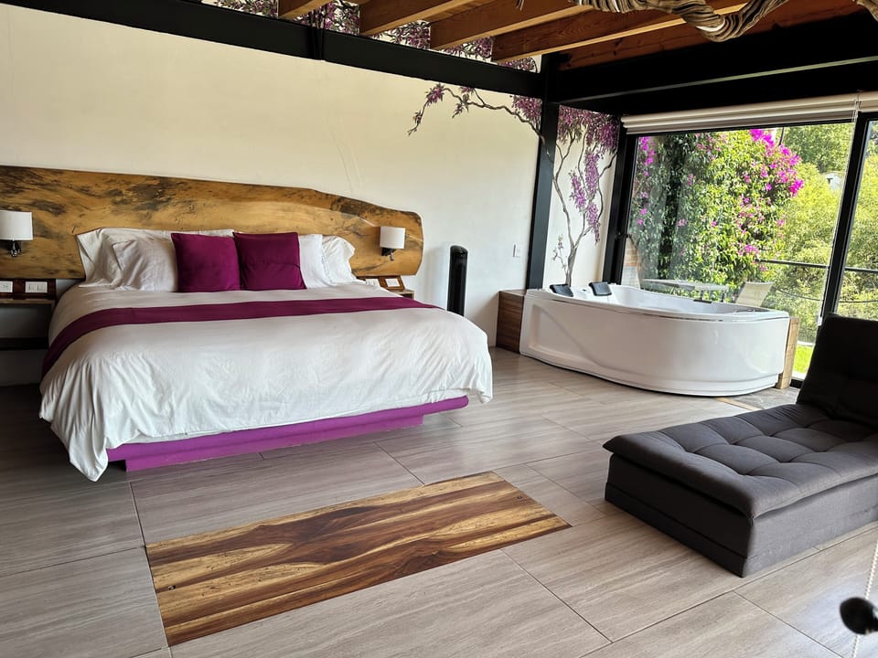 Premium Suite | 1 bedroom, premium bedding, down comforters, Select Comfort beds