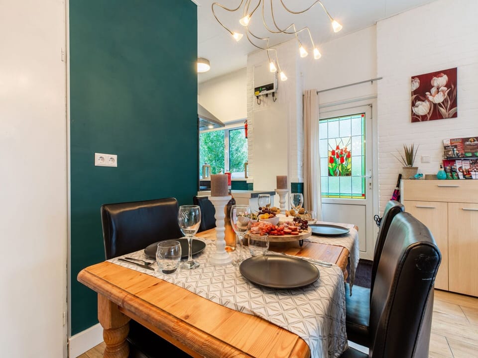 House | Dining