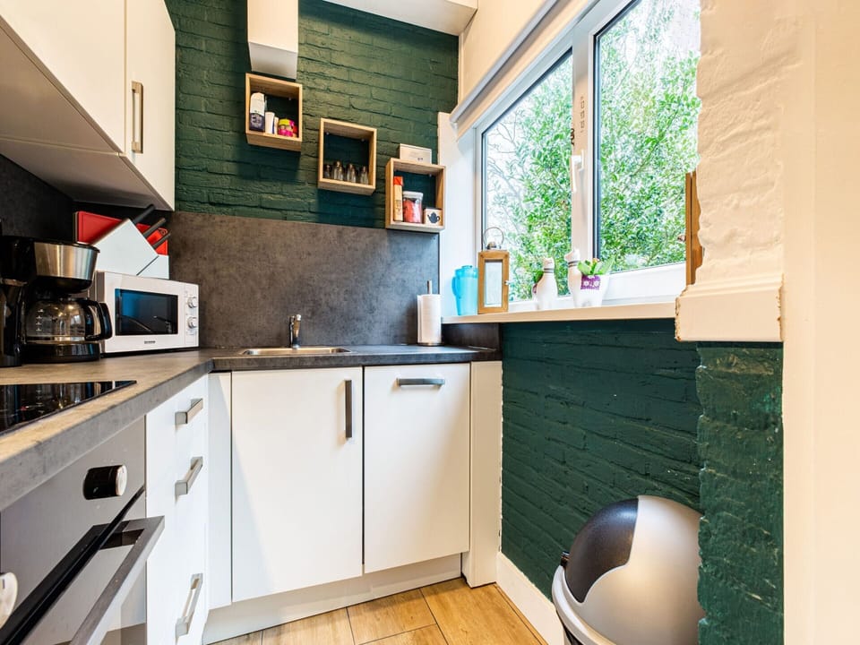 House | Private kitchen | Microwave, dishwasher, electric kettle