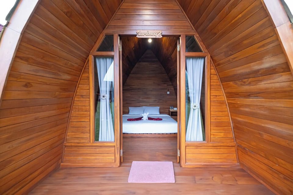 Lumbung Room | Desk, blackout drapes, free WiFi