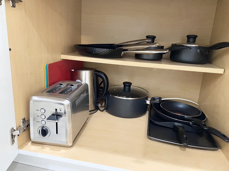All you need to dine in