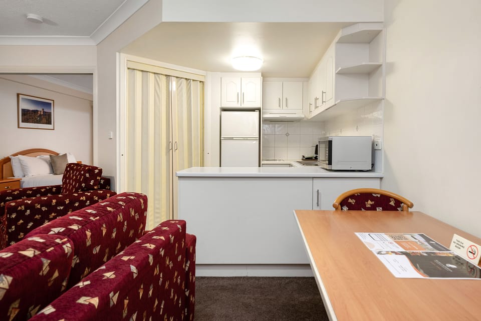 Deluxe Apartment, 1 Bedroom | Premium bedding, desk, soundproofing, iron/ironing board