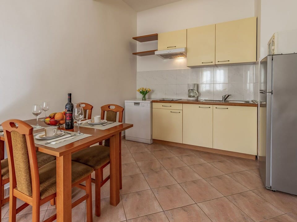 Cabinetry, Furniture, Property, Building, Countertop, Sink, Kitchen Sink, Wood, Kitchen, Drawer
