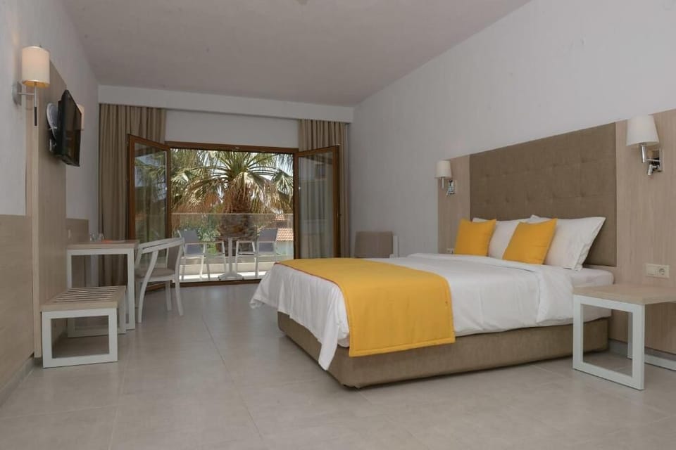 In-room safe, blackout drapes, soundproofing, iron/ironing board
