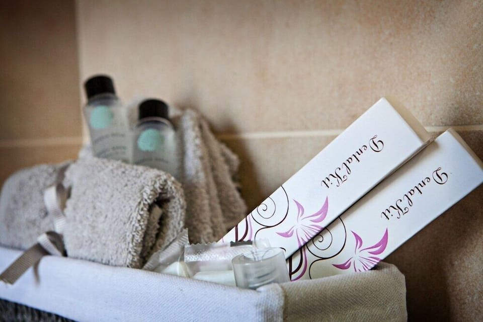 Bathroom amenities