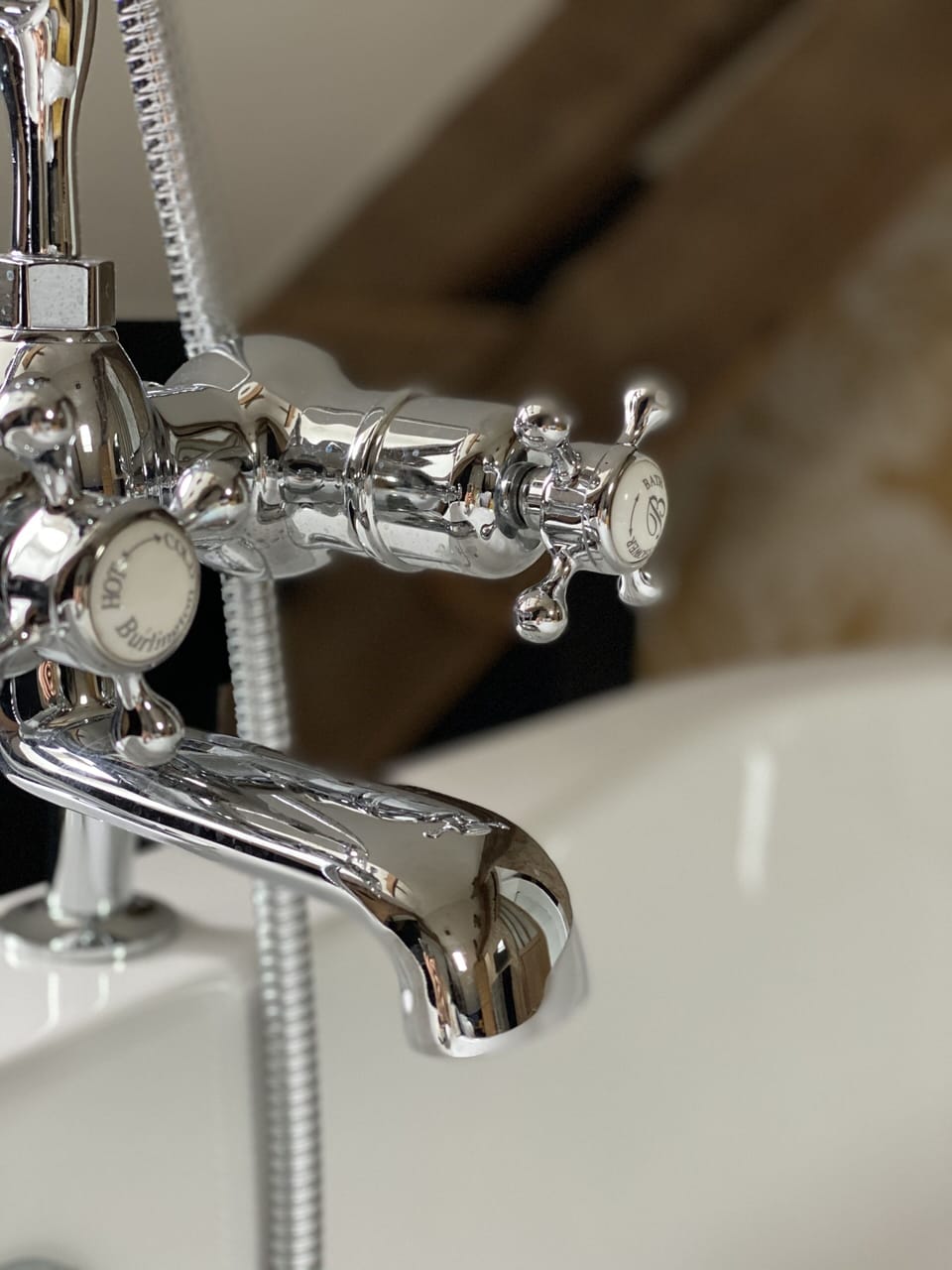 Romantic Double Room, Ensuite, City View | Bathroom