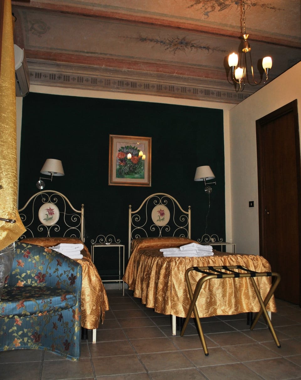 Standard Room | Premium bedding, memory foam beds, in-room safe, desk
