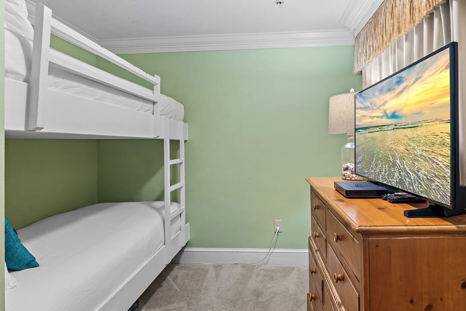 Guest bunk room