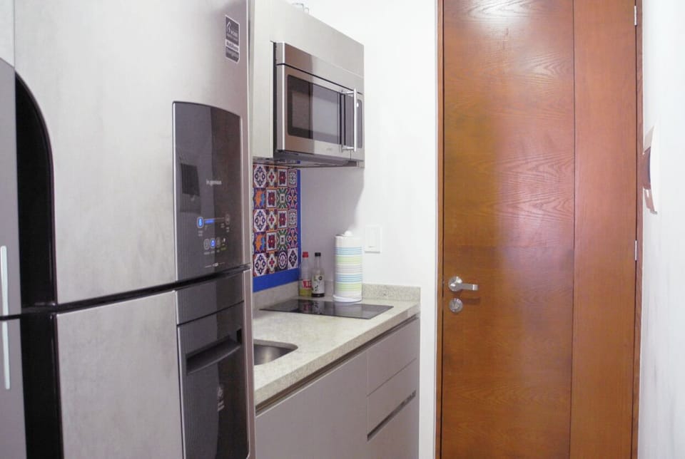 Refrigerator and kitchen