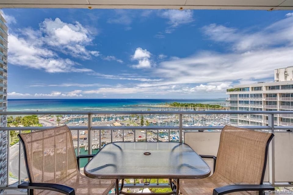 the lanai is the perfect place to have breakfast or dinner