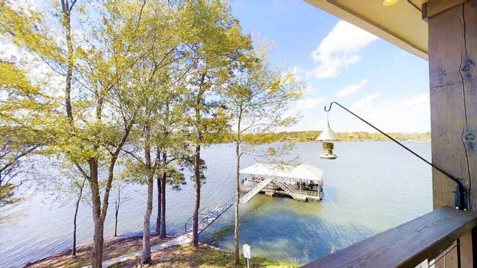 Big water views, 270 degree lake views from decks. Easy walk to boathouse