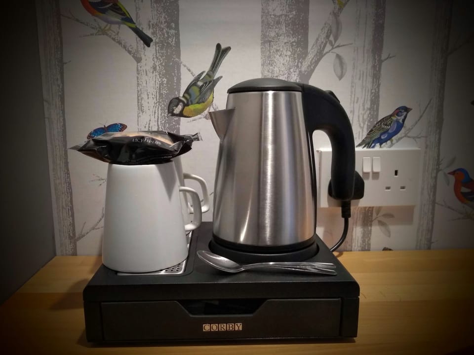 Double Room, Ensuite (Compact ) | Room amenity