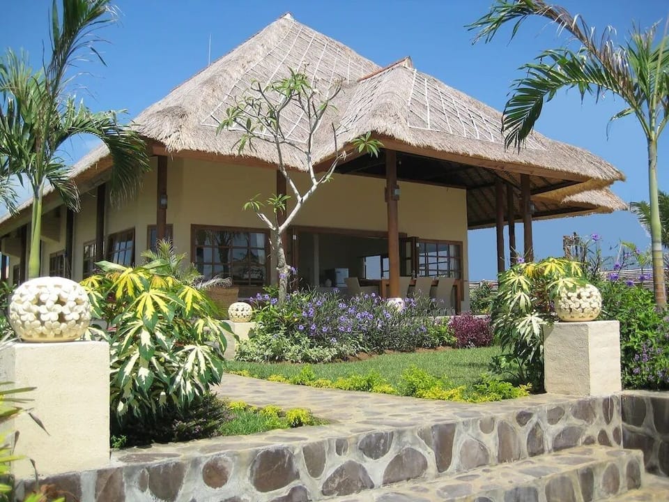 In the mean time more plants and flowers are there for complete privacy. 