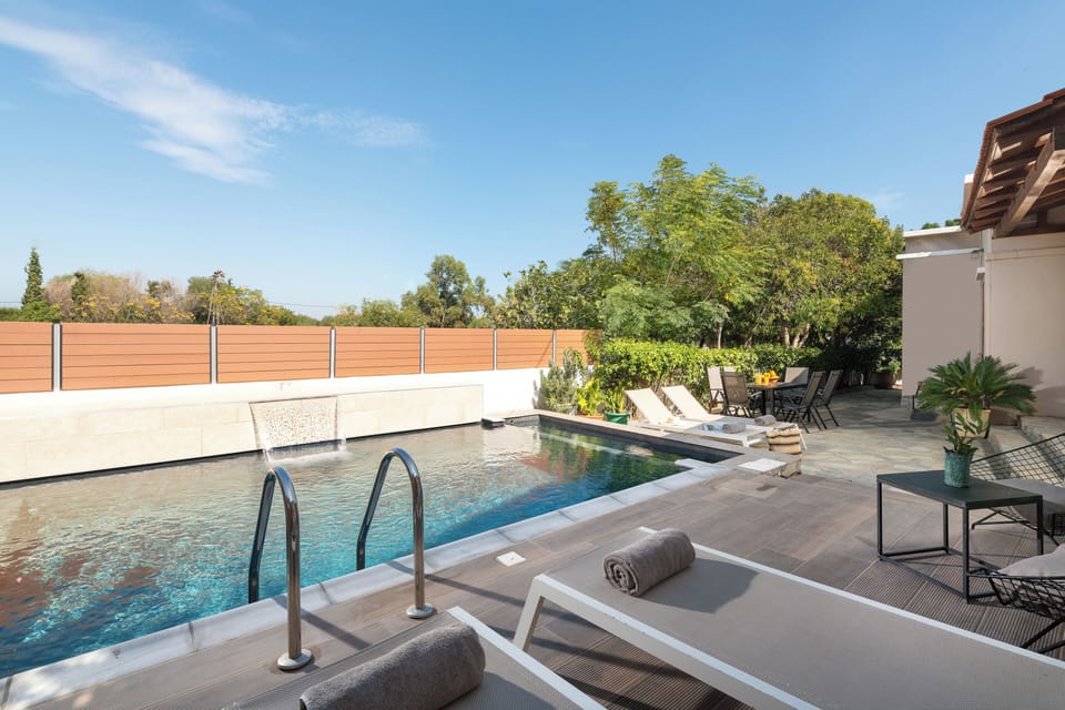 pool area