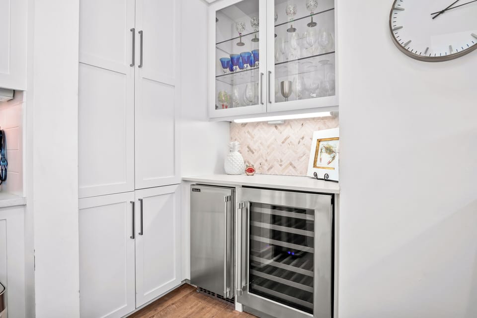 Kitchen, 2nd Floor
