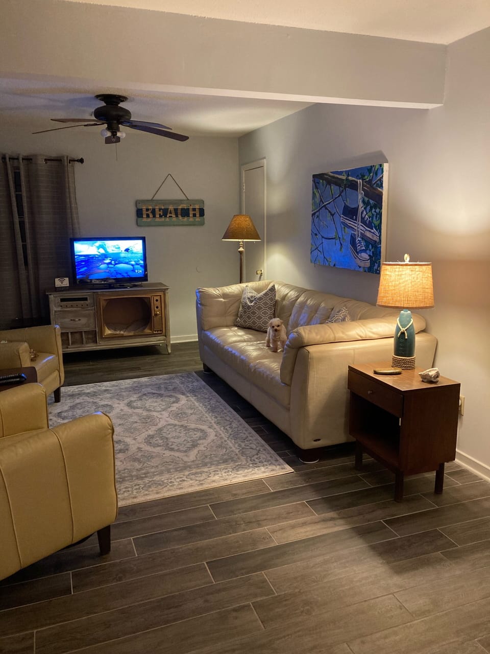 Nice roomy living area