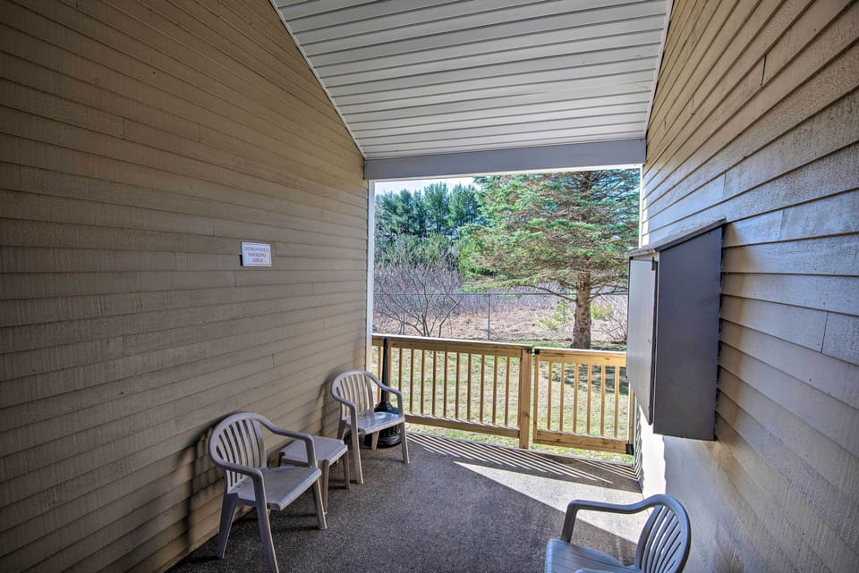 Community Patio Space