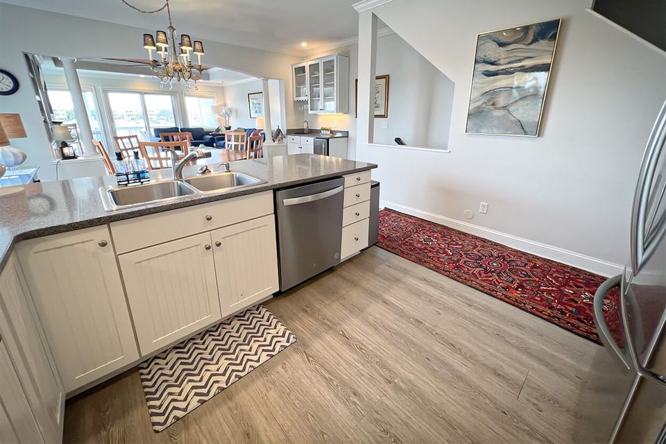 Spacious kitchen