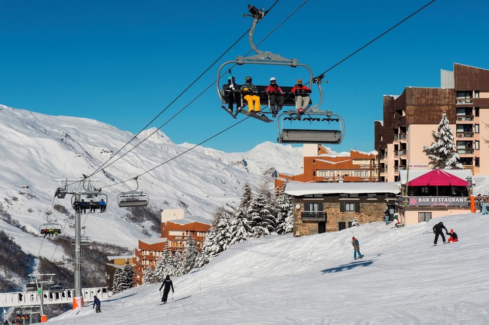 Snow and ski sports