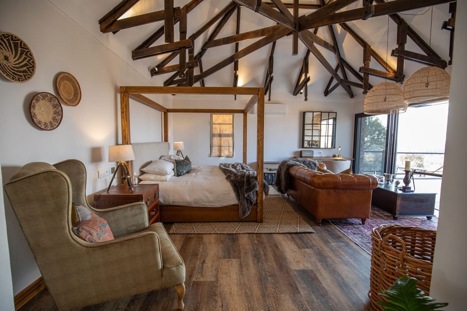 Mountain Lodge | Iron/ironing board (on request), individually decorated