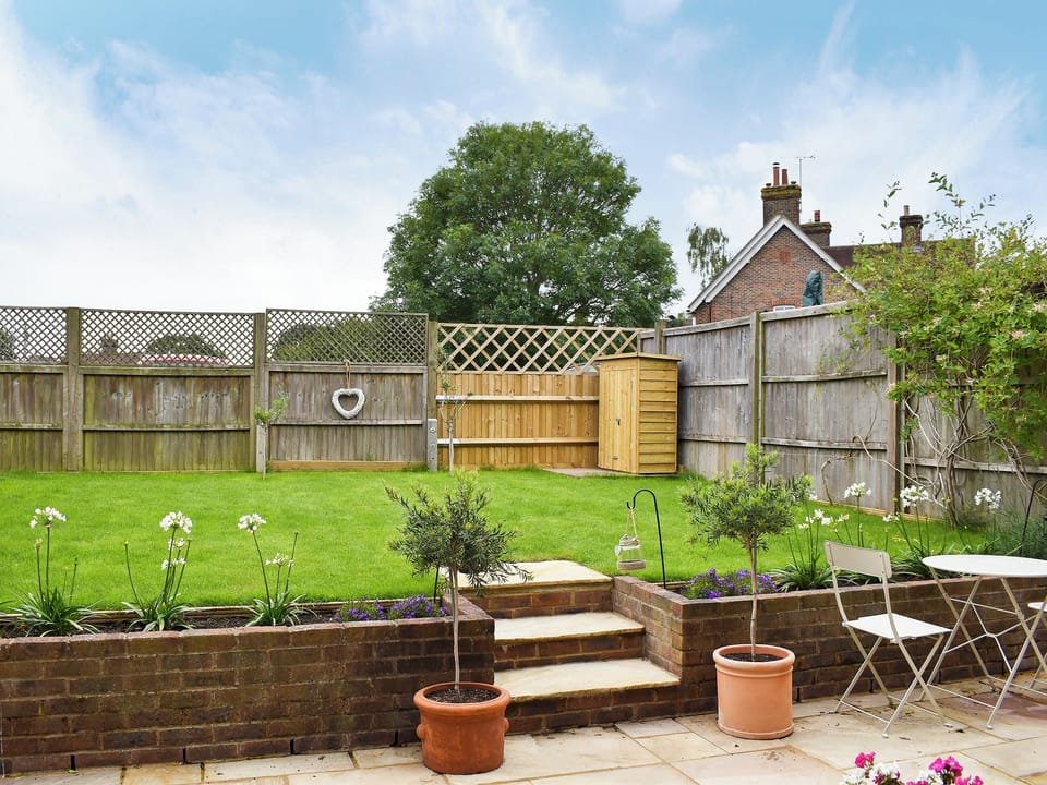 Garden | Crown Cottage, Horsted Keynes