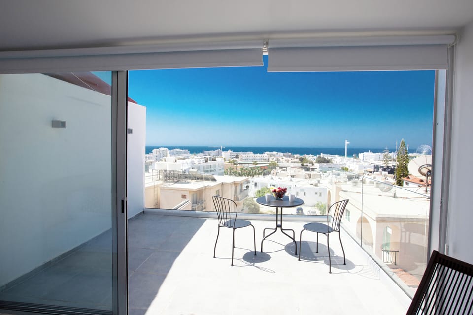 Apartment, 2 Bedrooms, Balcony, Ocean View | Balcony