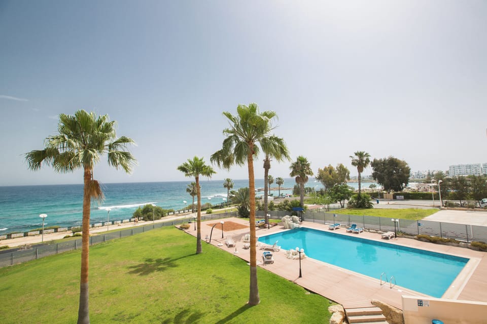 Apartment, 3 Bedrooms, Balcony, Ocean View | Beach | On the beach
