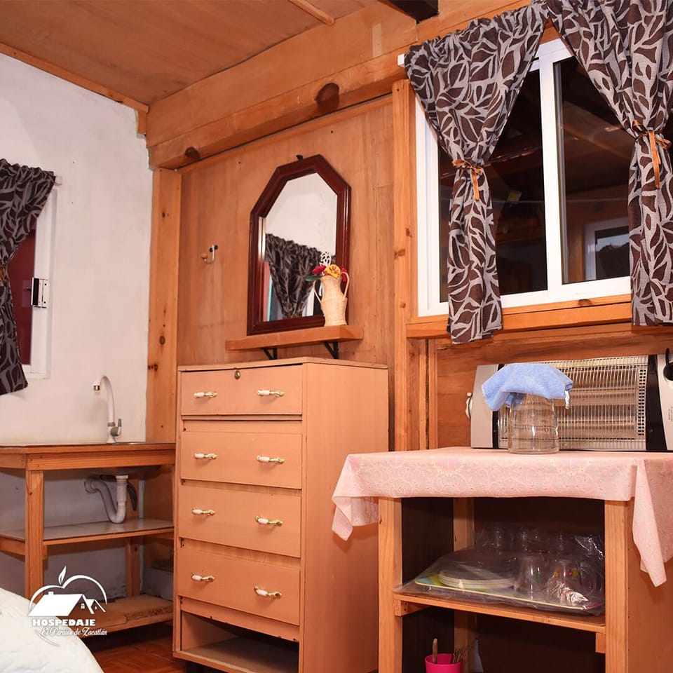 Room, 1 Bedroom, Smoking, Balcony | 1 bedroom