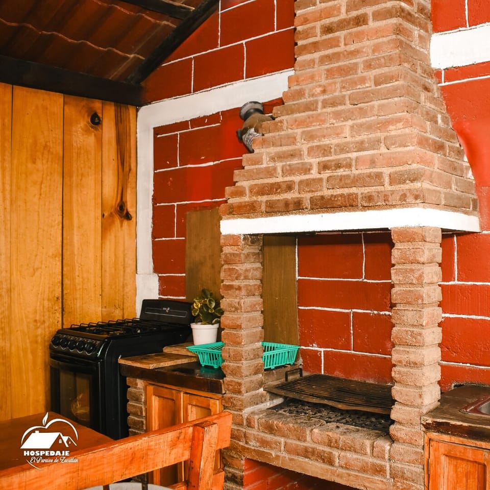 Room, 1 Bedroom, Smoking, Balcony | Private kitchen | Cookware/dishes/utensils