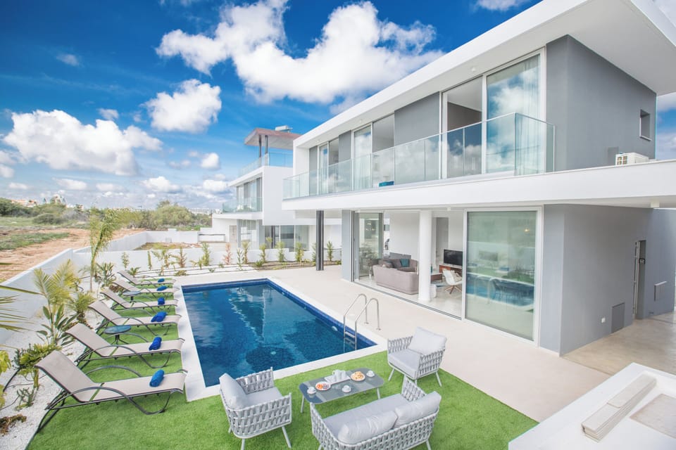Villa, 3 Bedrooms, Smoking, Private Pool | Pool | Outdoor pool