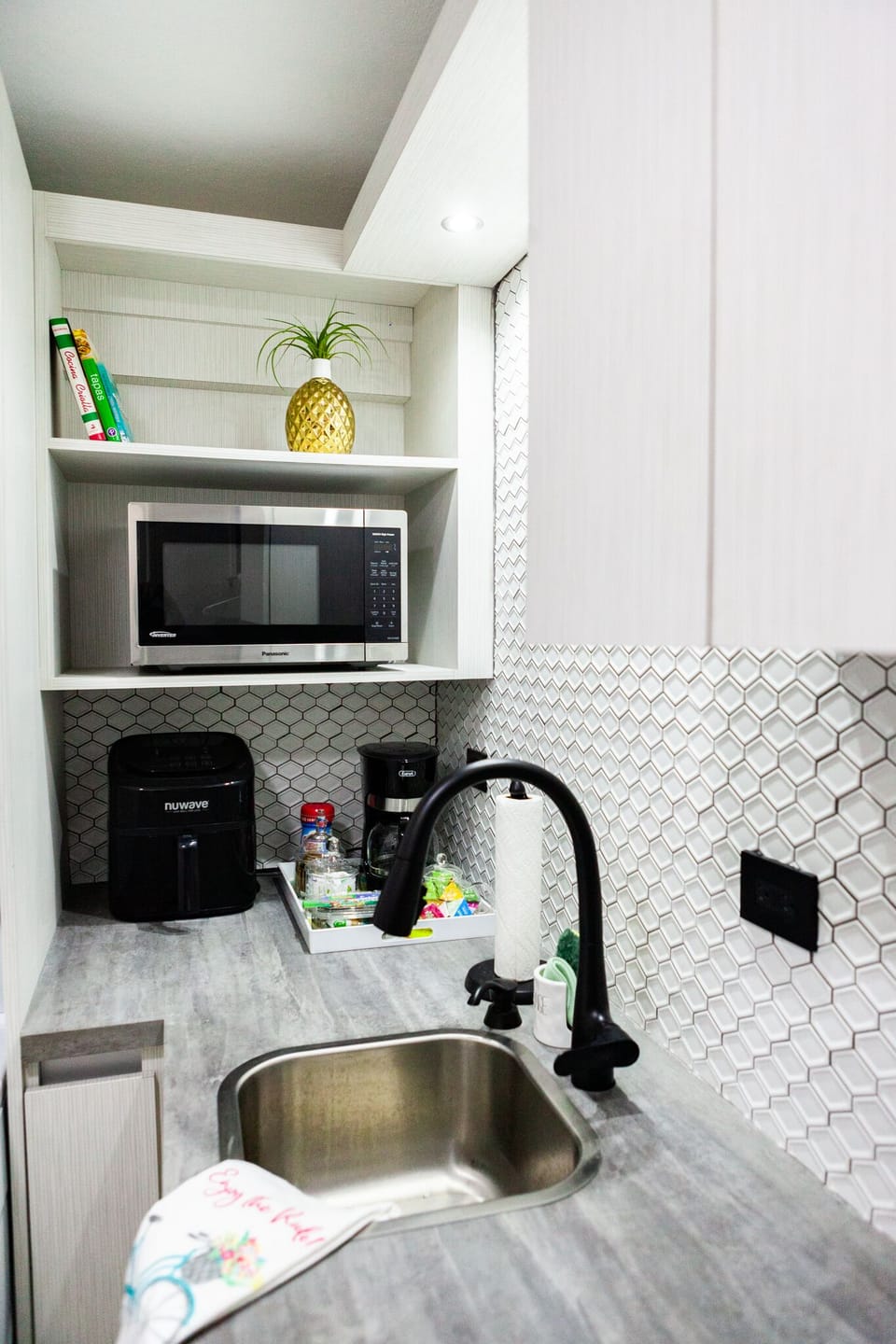 Microwave, Airfryer, and coffee and tea station