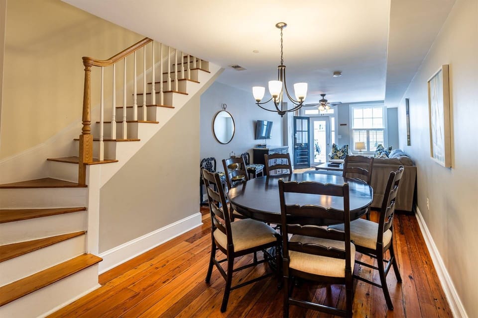 Gather round the dining table for a family meal or for game night!