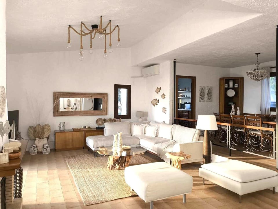 ground floor living room 