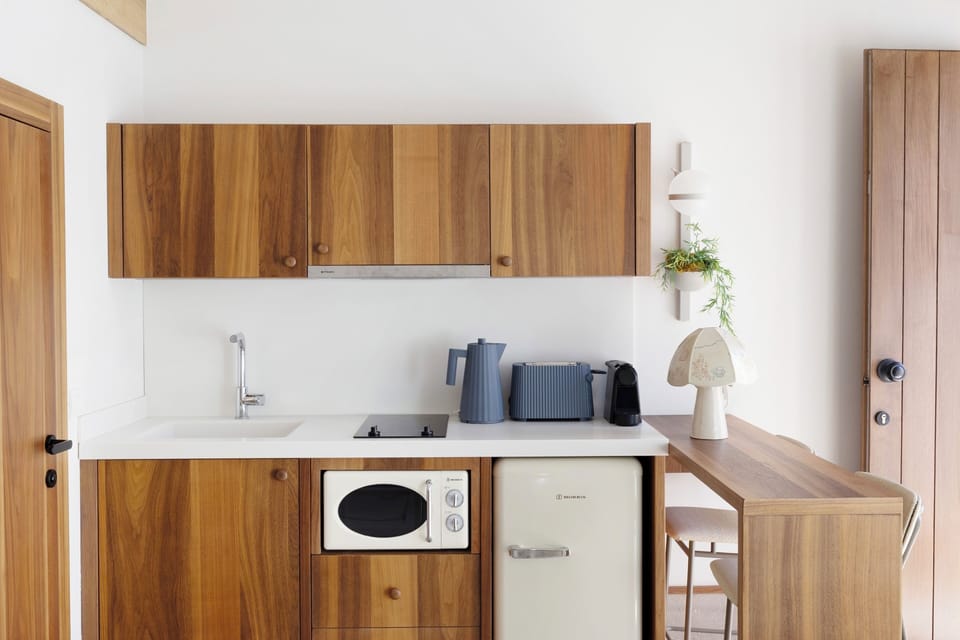 Supreme Suite, Private Pool, Sea View | Private kitchenette | Espresso maker, coffee/tea maker, mini-fridge, electric kettle