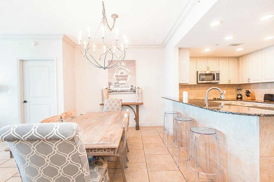 Dining Area 1.1