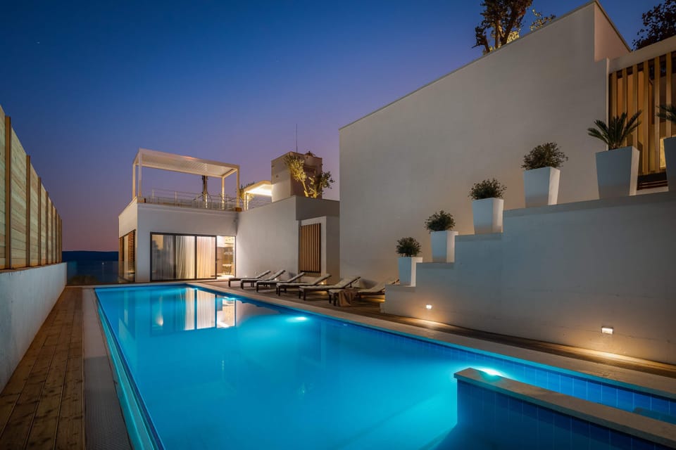 High-end designed villa Maestral with heated pool, jacuzzi, wellness, gym, sauna